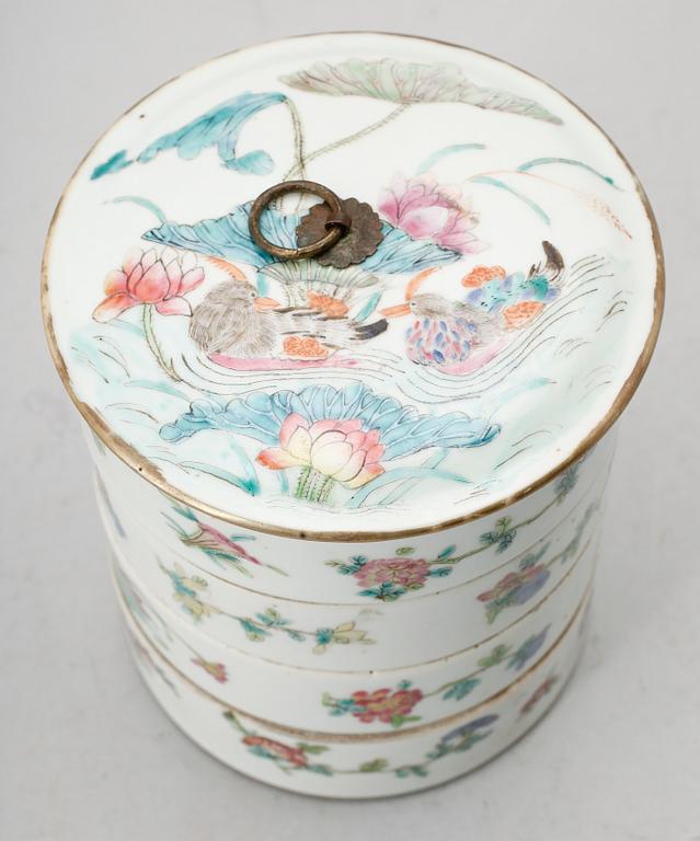MATKÄRL, porslin, Kina, 1800-tal.