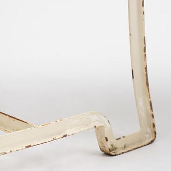 Carl Hörvik, a garden furniture set, a table and four chairs, possibly produced by Thulins vagnfabrik, Skillingaryd, Sweden.