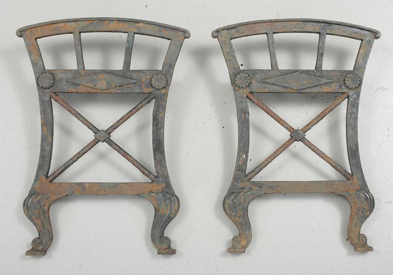 GAVLAR till parkbänk, "Parkbänk no 2", Folke Bensow, Näfveqvarns Bruk, 1900-talets första hälft.