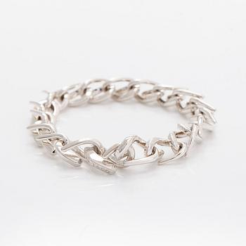 Tiffany & Co, a sterling silver "Forge" bracelet.