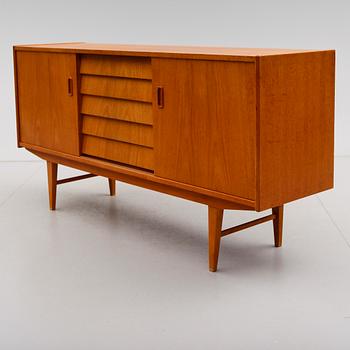 SIDEBOARD, 1900-talets andra hälft.