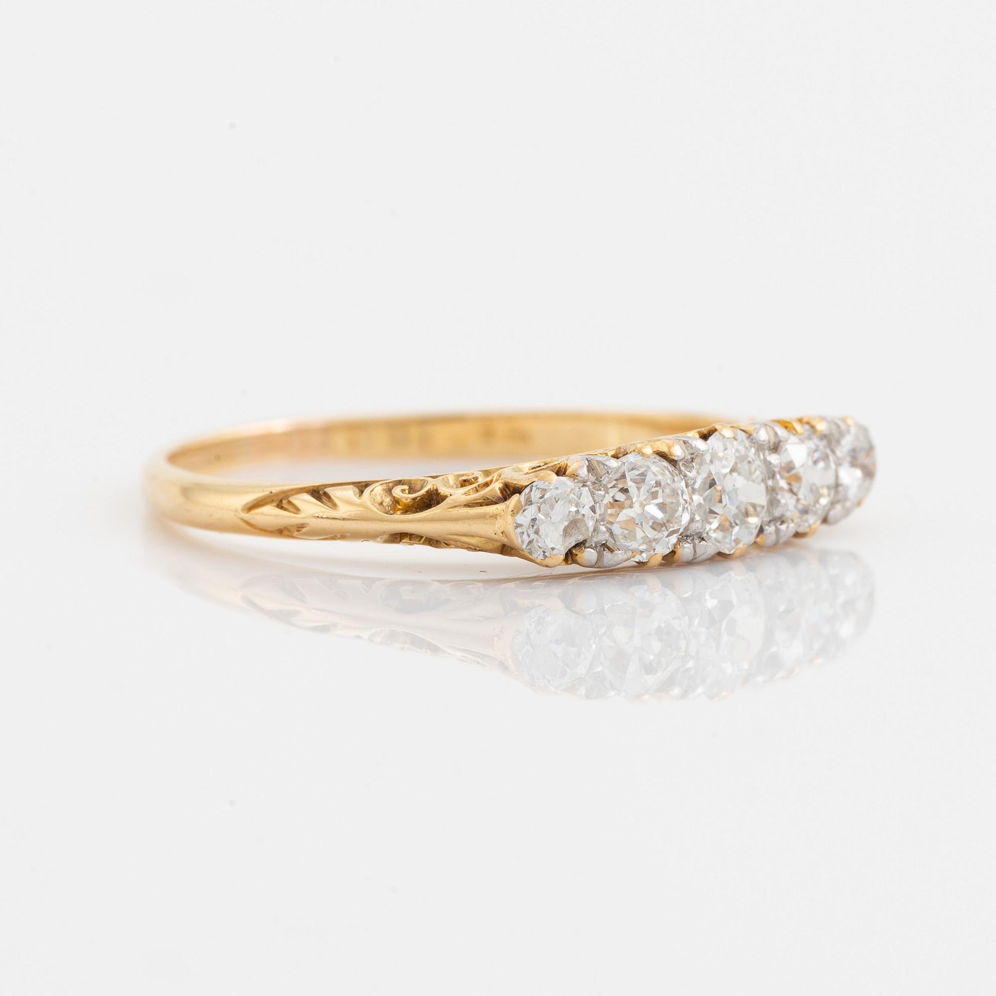 18K gold and old cut diamond band ring.
