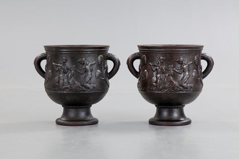 Ivar Johnsson, a pair of Swedish Grace cast iron jardinières, 'Diana' by Näfveqvarn, Sweden 1920's.