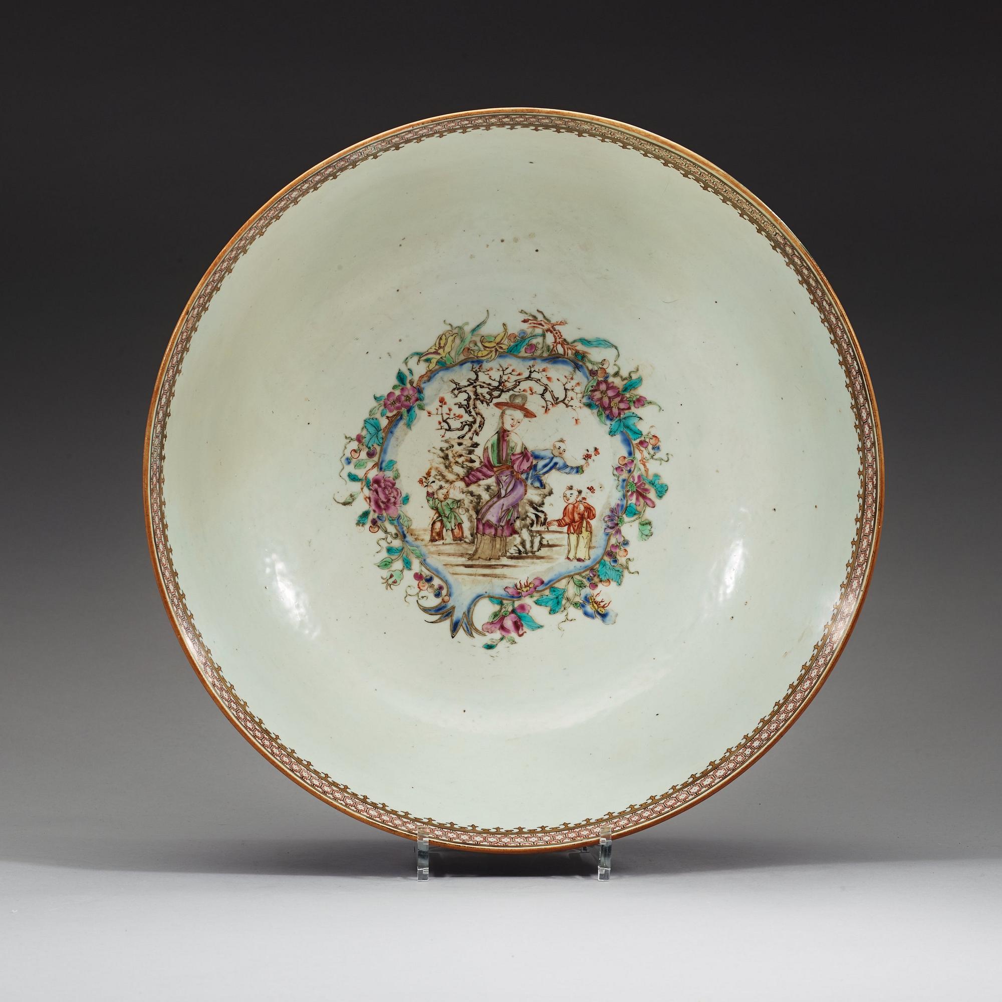 A large famille rose punch bowl, Qing dynasty, Qianlong (1736-95).