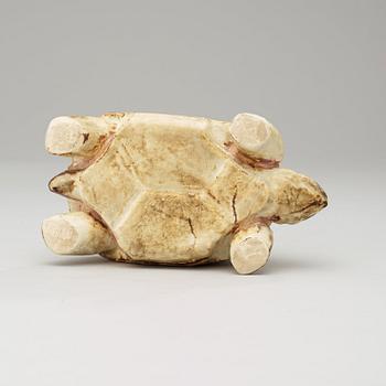 A Michael Schilkin stoneware sculpture of a turtle, Arabia, Finland.