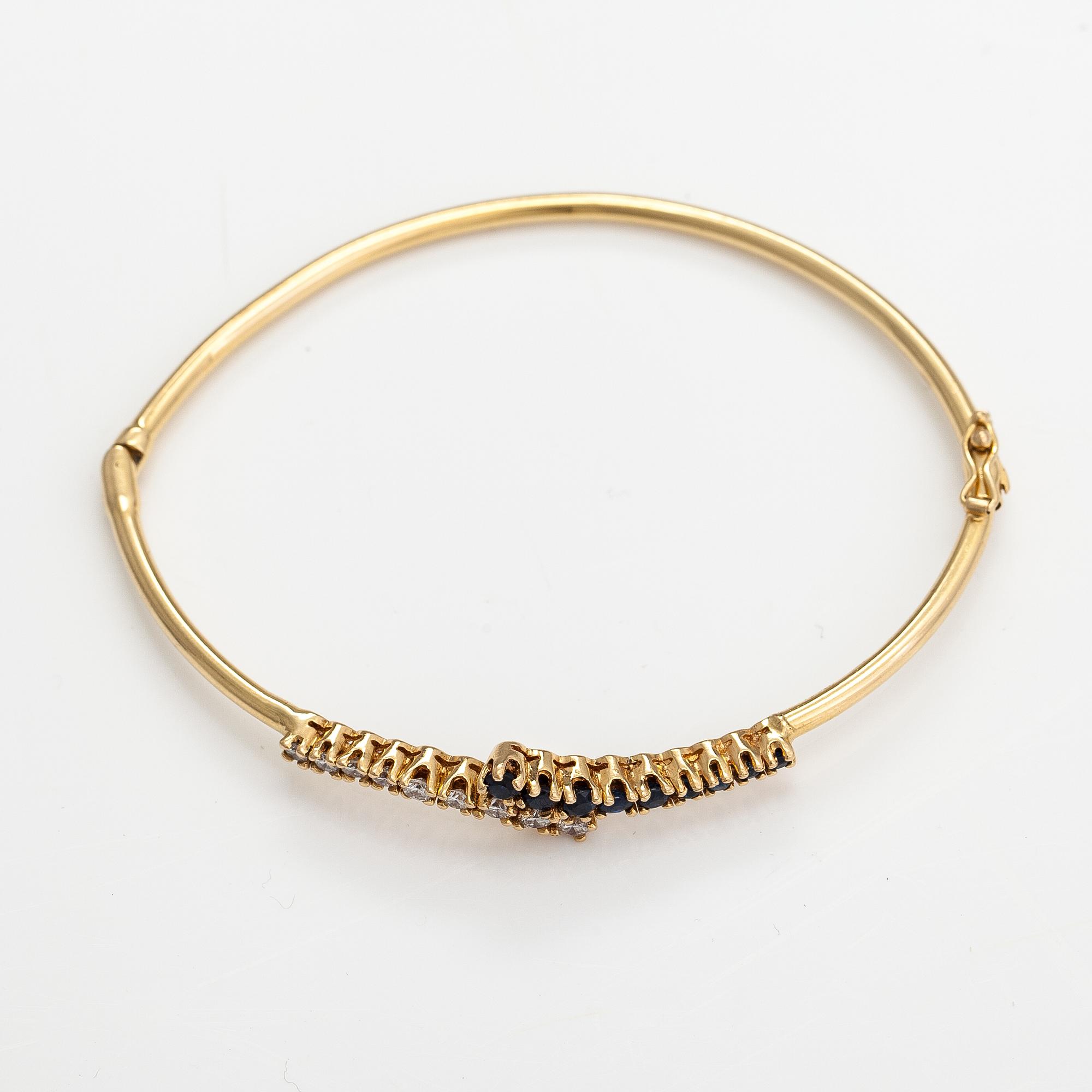 Armband, 14K guld, safirer och diamanter ca. 0.44 ct tot.