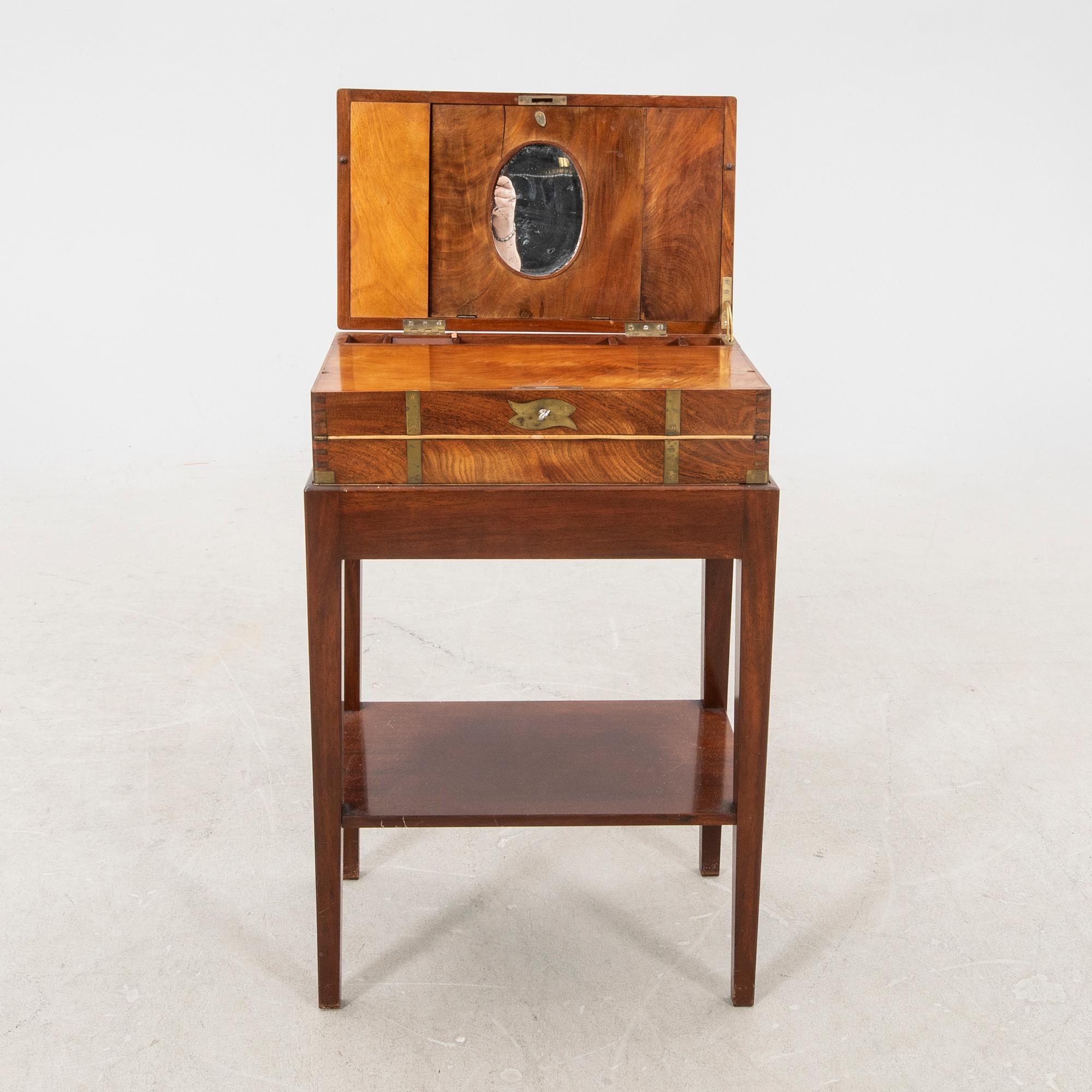 A late 19th century mahogany writing casket.