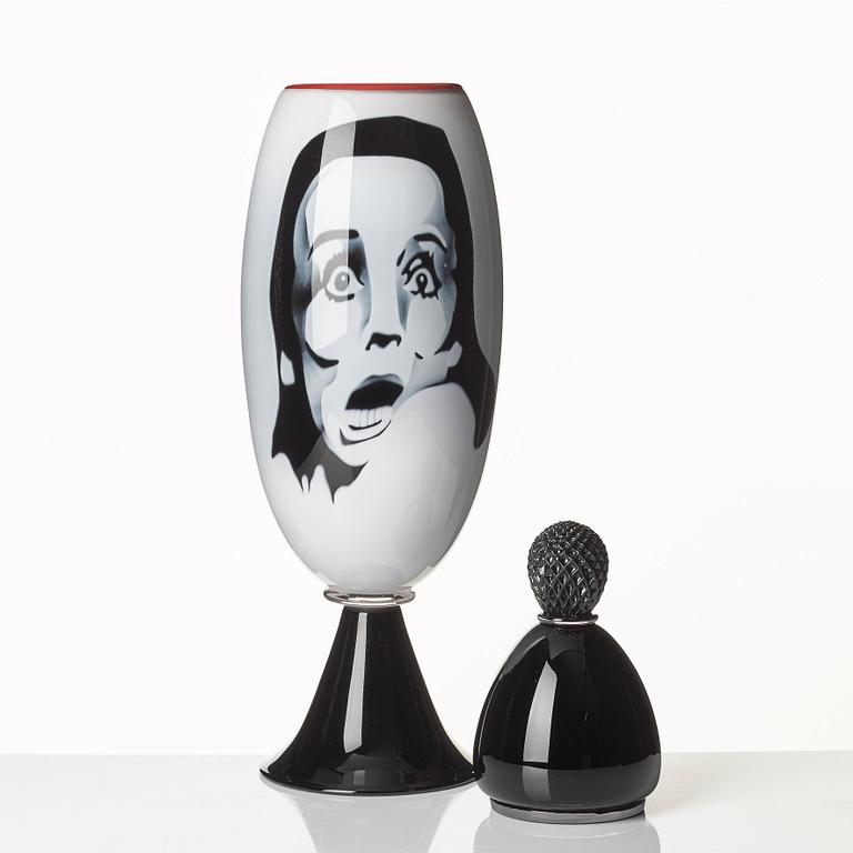 AKTAS Artglass, pokal med lock, "Goblet No 7", graal, Peter Hermansson och Micke Johansson, 2010, unik.