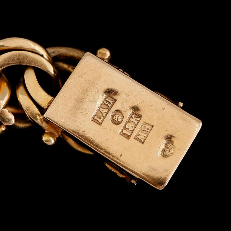 ARMBAND, 18K guld, svenska stämplar LAH Stockholm 1962. Vikt ca 40 g.