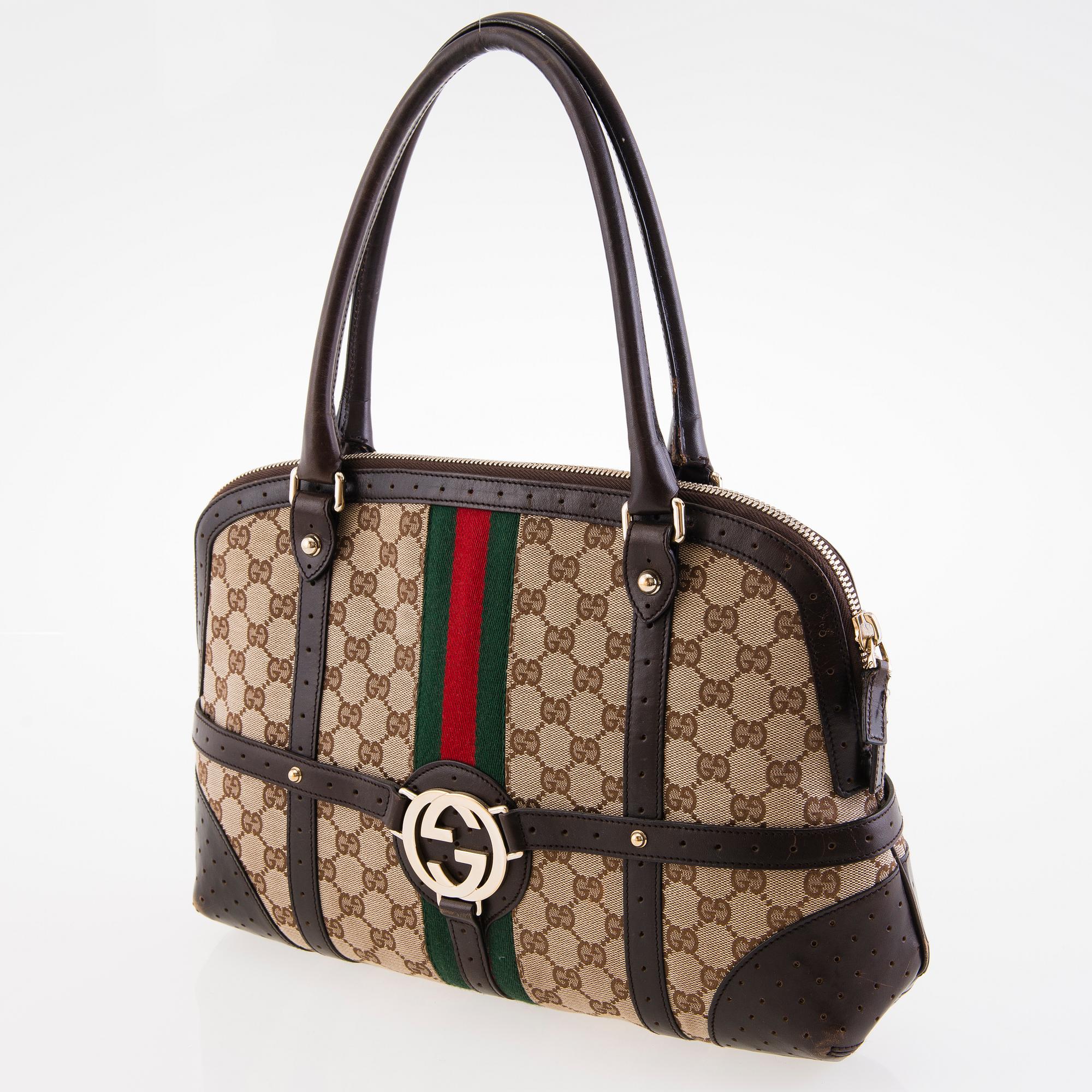 GUCCI, AXELVÄSKA.