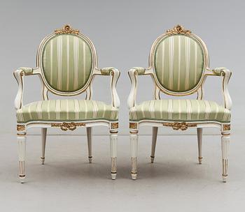KARMSTOLAR, 1 par, gustaviansk stil, 1900-talets början.
