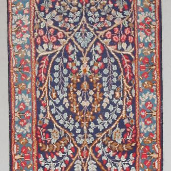 MATTA, Kirman, ca 293 x 75 cm.