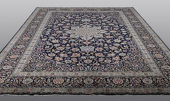 Matto, Kashan, ca                             402 x 307 cm.