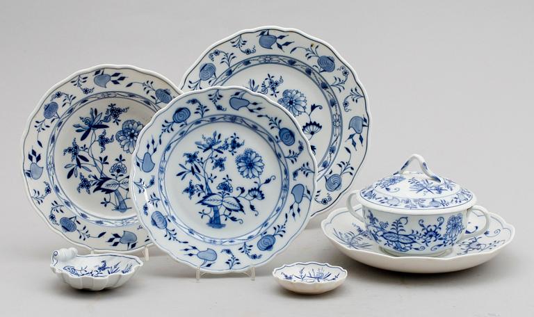 SERVISPORSLIN, 39 delar, Meissen, 1900-tal.