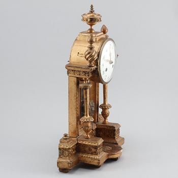 BORDSPENDYL, 1800-talets första hälft.