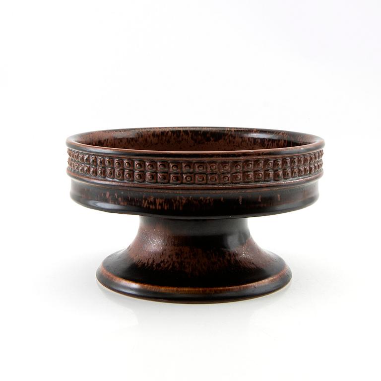 Stig Lindberg, footed bowl from Gustavsberg studio, late 20th century stoneware.