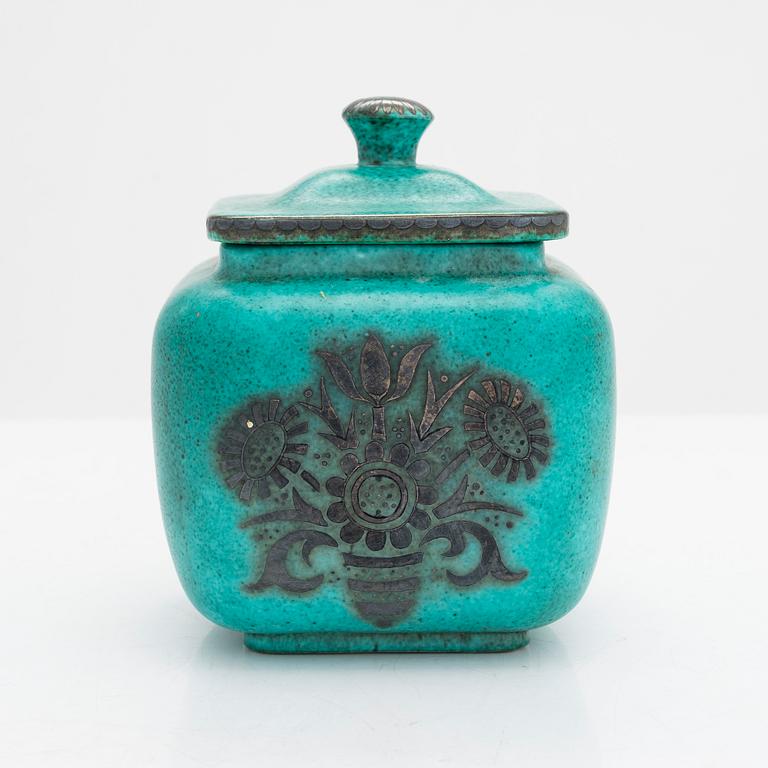 Wilhelm Kåge, An 'Argenta' lidded box, Gustavsberg, Sweden.