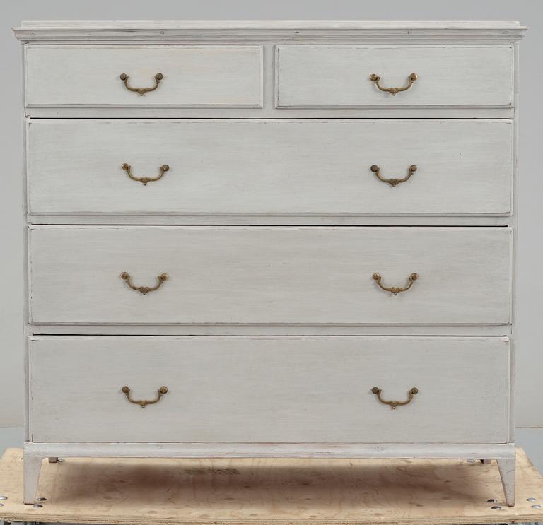 BYRÅ, sengustaviansk stil, 1800-talets andra hälft.