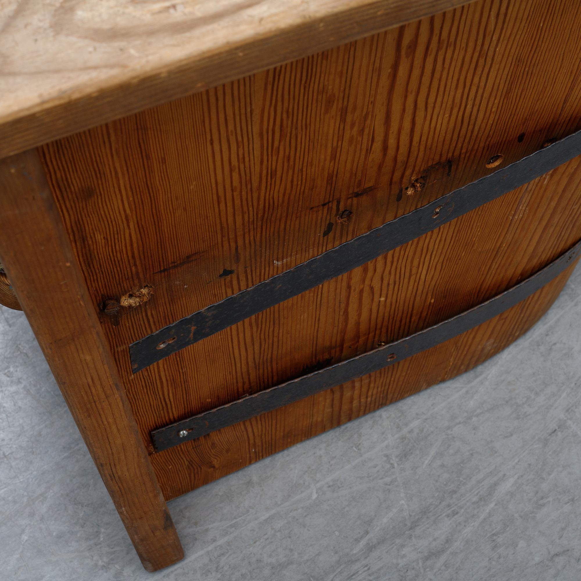 A pair of pine easy chairs, Åby Möbelfabrik, 1930's/40's.