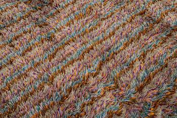 Agda Österberg, a criterionrya (AVA-rya) pile carpet, c. 231.5 x 171 cm.