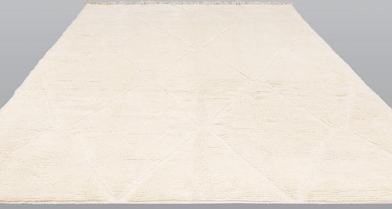 Matta, Marocko, ca 356 x 254 cm.