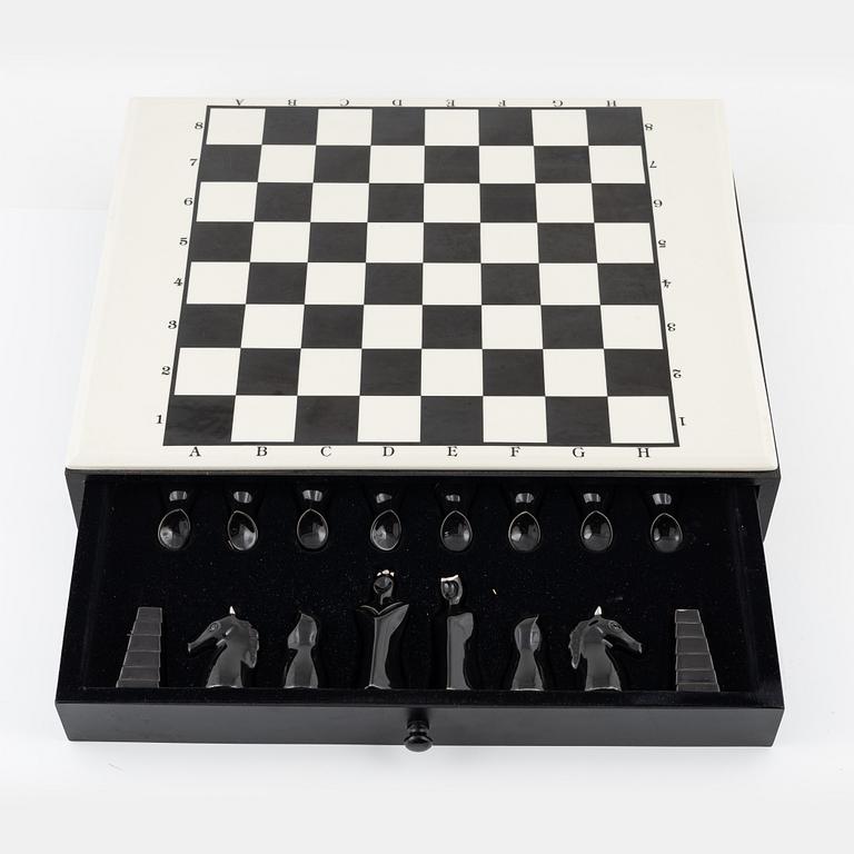 Pauli Partanen, schackspel, porslin, Arabia, Finland.