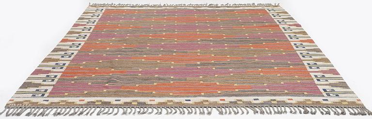 Märta Måås-Fjetterström, a carpet, 'Bruna heden', flat weave, c. 353 x 255 cm, signed AB MMF.