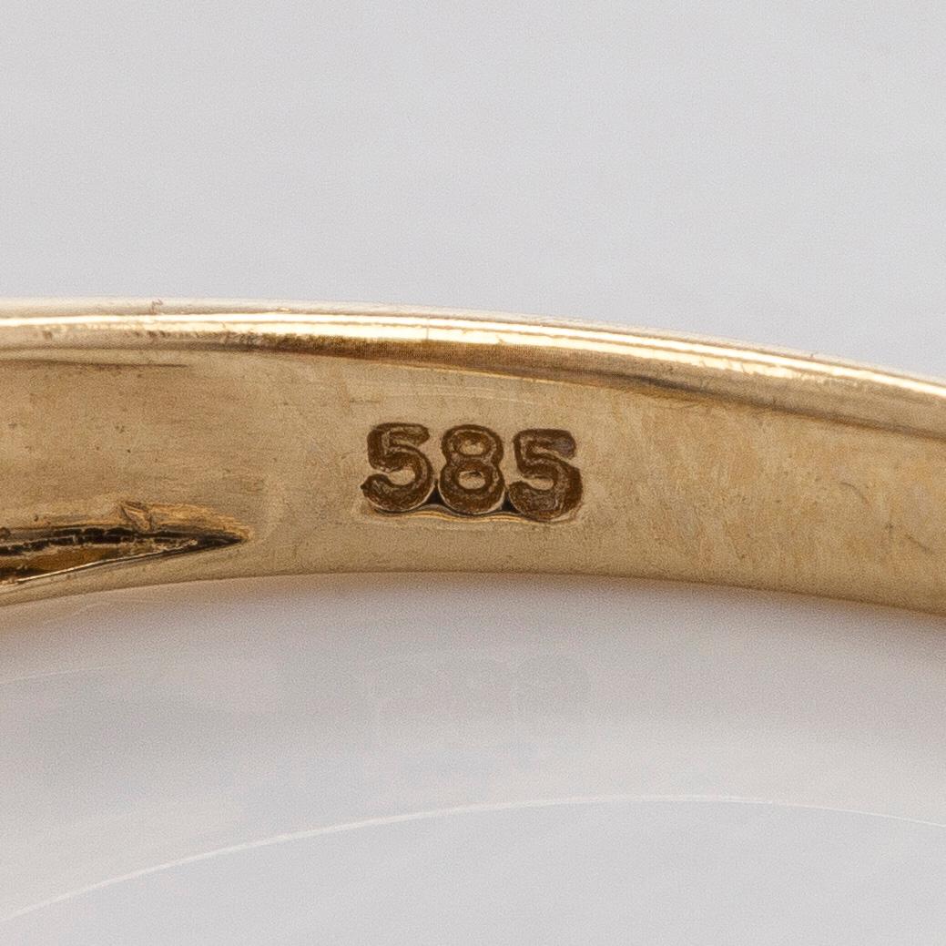 Ring, 14K guld och diamanter.