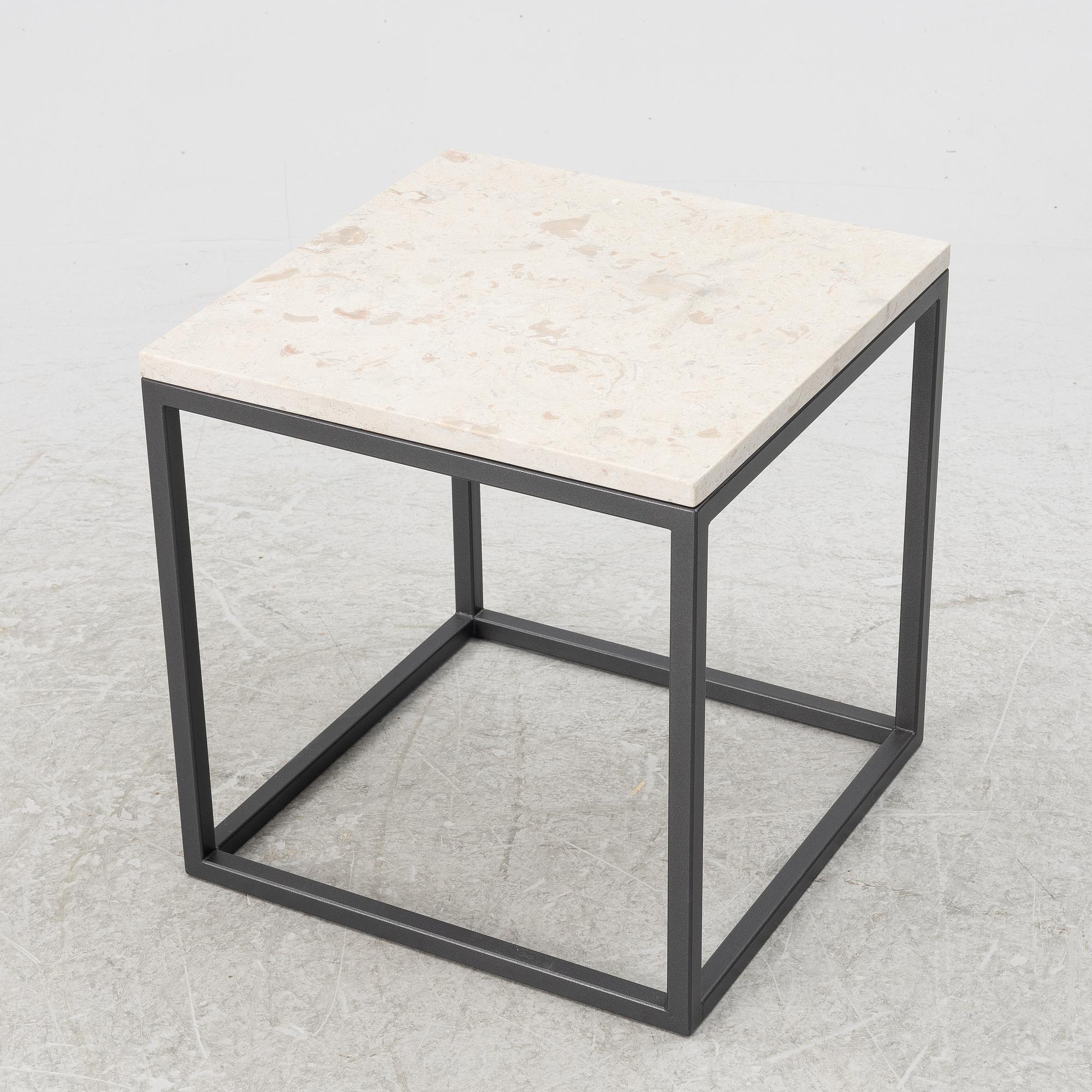 Per Öberg, sidobord, samtida.