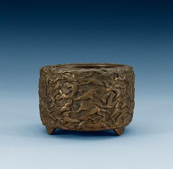 A Japanese bronze 'a hundred cranes' censer, Meiji (1868-1912). With seal mark.