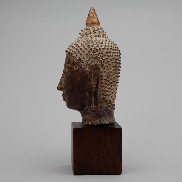 BUDDHAHUVUD, brons, sydostasien.