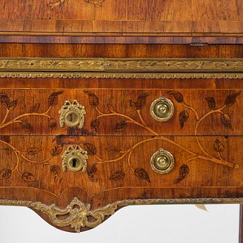 A Gustavian late 18th century secretaire attributed to Jonas Hultsten (master in Stockholm 1773-1794).