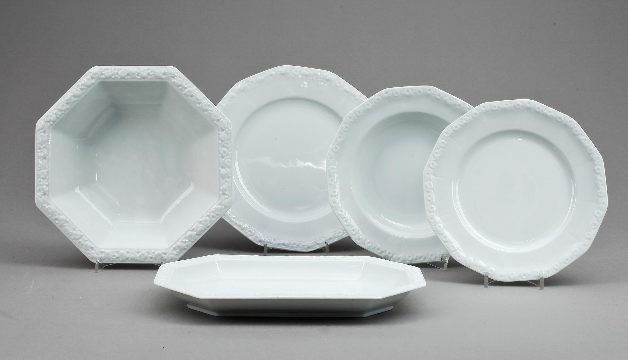 SERVISDELAR, porslin, 36 st, "Maria", Rosenthal.