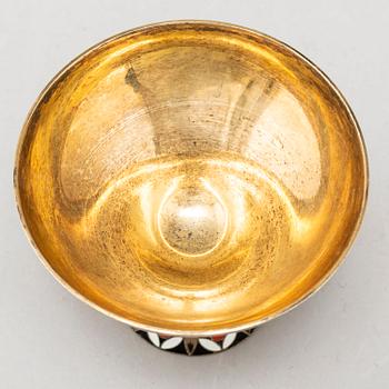 A 20TH CENTURY SILVER GILT AND ENAMEL BOWL, Russia.