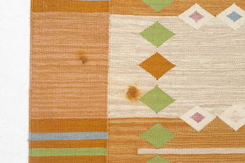 A flat weave carpet, signed Å, Axeco made in India, c. 280 x 196 cm.