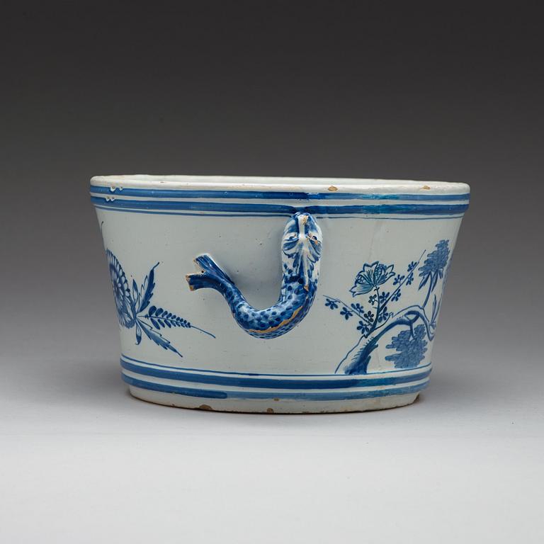 Rörstrand, A faience tureen, Rörstrand, 18th Century, dated 25/7 (17)51.