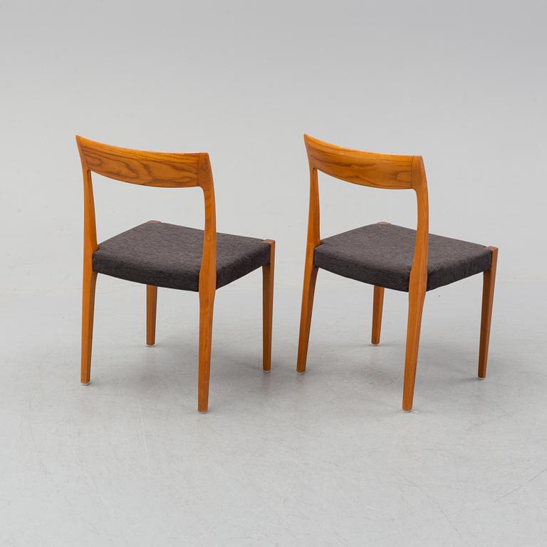 Six oak chairs, mid 20th Century.