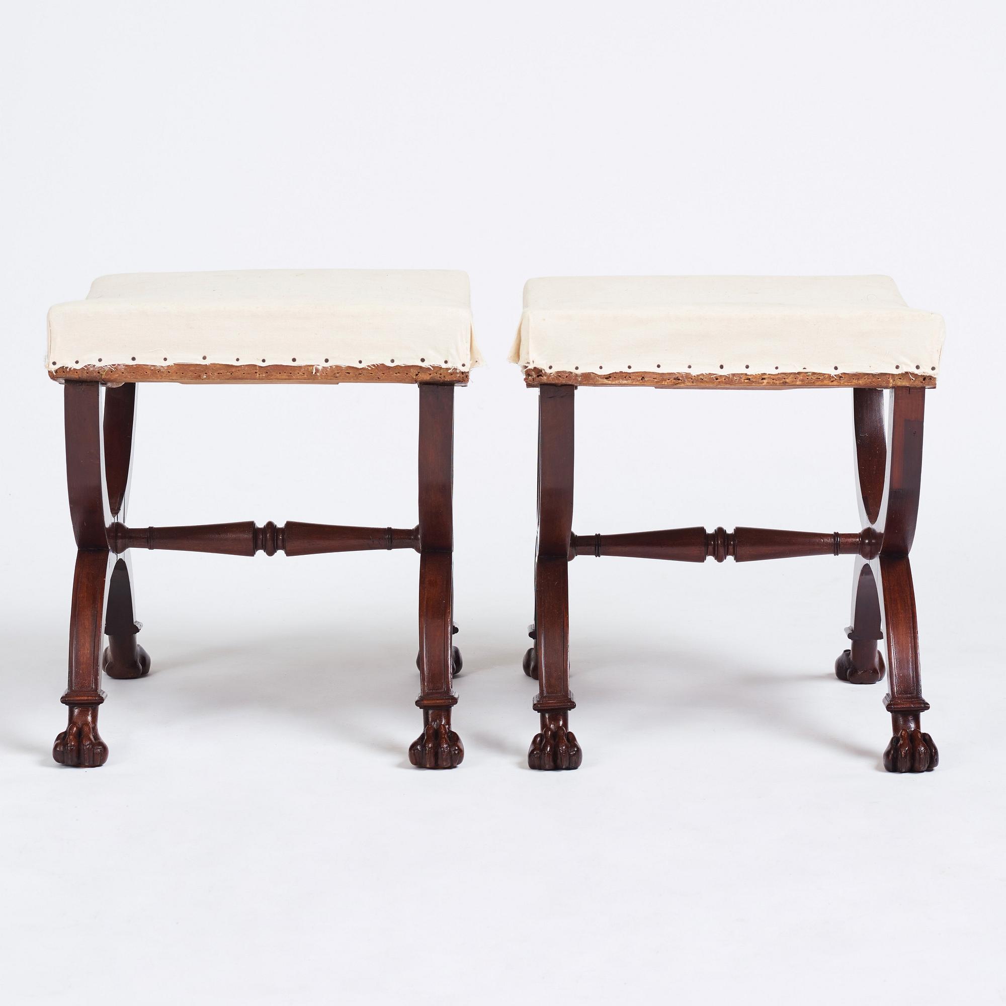 Taburetter ett par, Frankrike ca år 1800, Directoire.