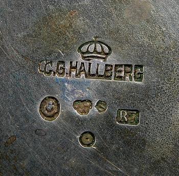 TÉKANNA, silver, CG Hallberg Stockholm 1919. Tot vikt 545 gram.