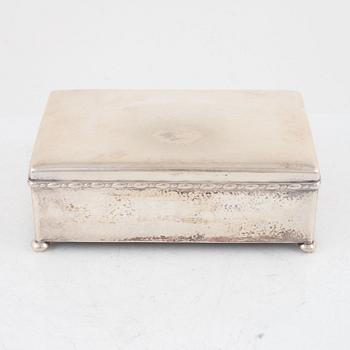 A Swedish silver box, mark of Edlunds Silvevarufabrik, Stockholm 1922.