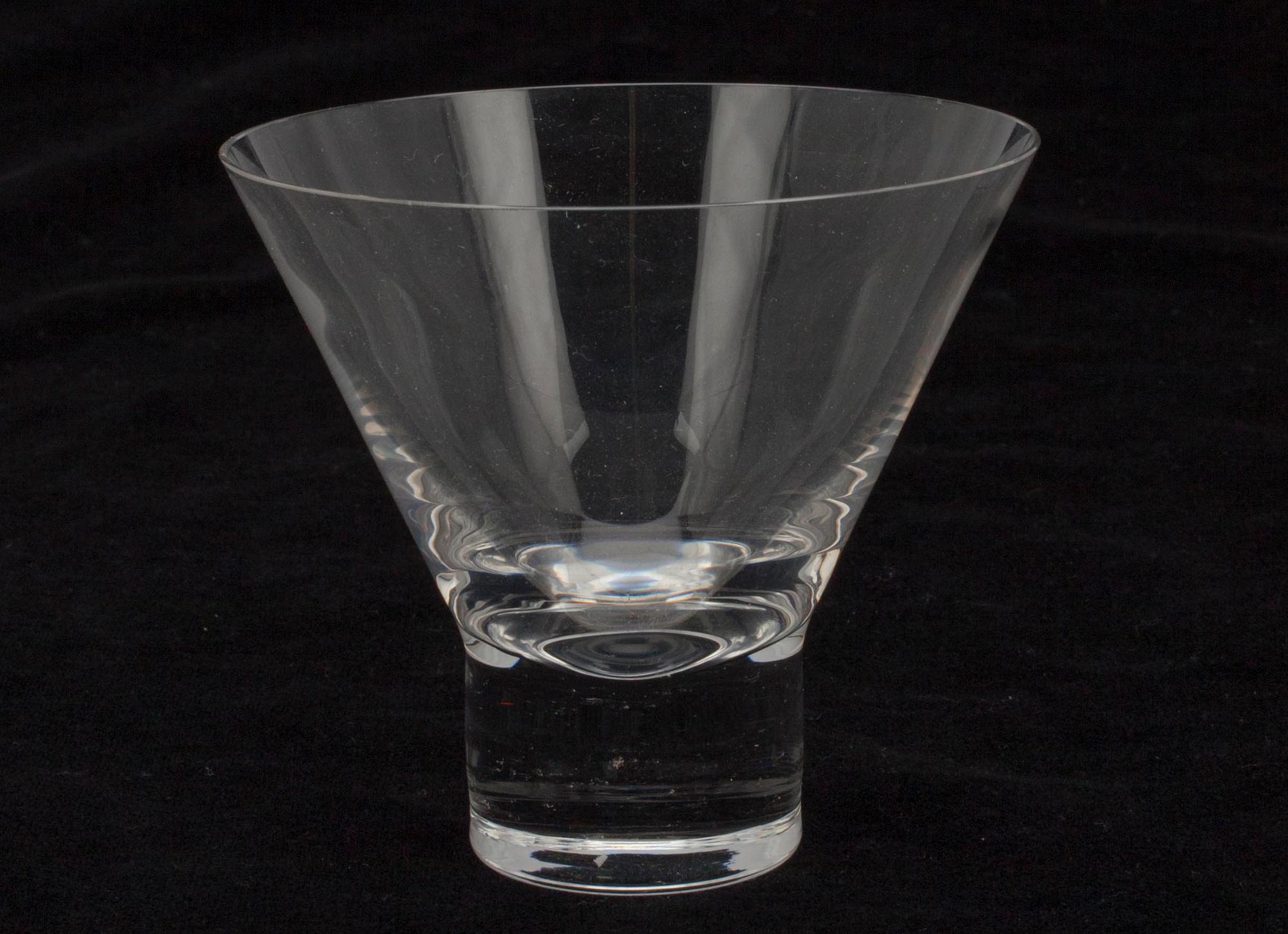 COCTAILGLAS, 12 st, "Aarne" formgiven av Göran Hongell  1948.