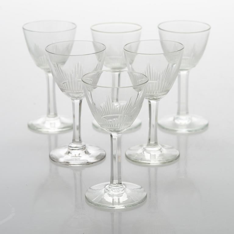 A 18-piece "Marjatta" glassware set, clear crystal, Iittala 1940s.