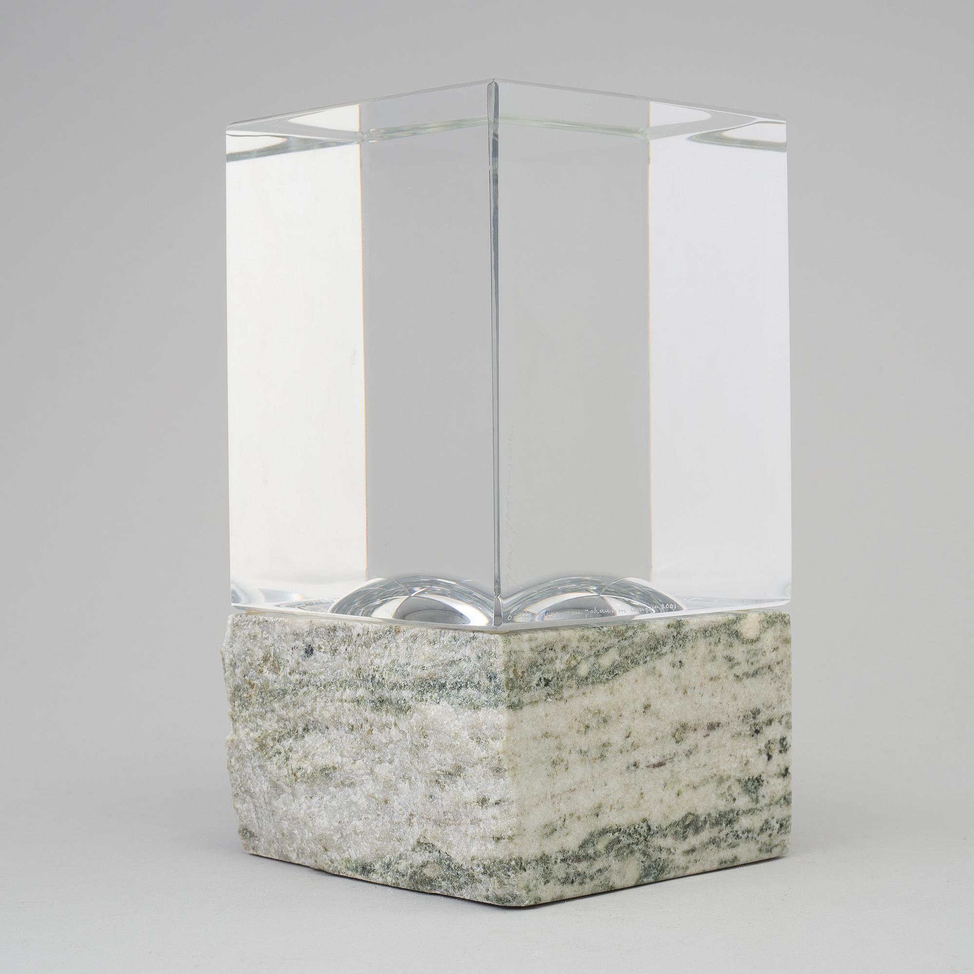 JAN JOHANSSON, a glass sculpture from Orrefors, signed, 2001.