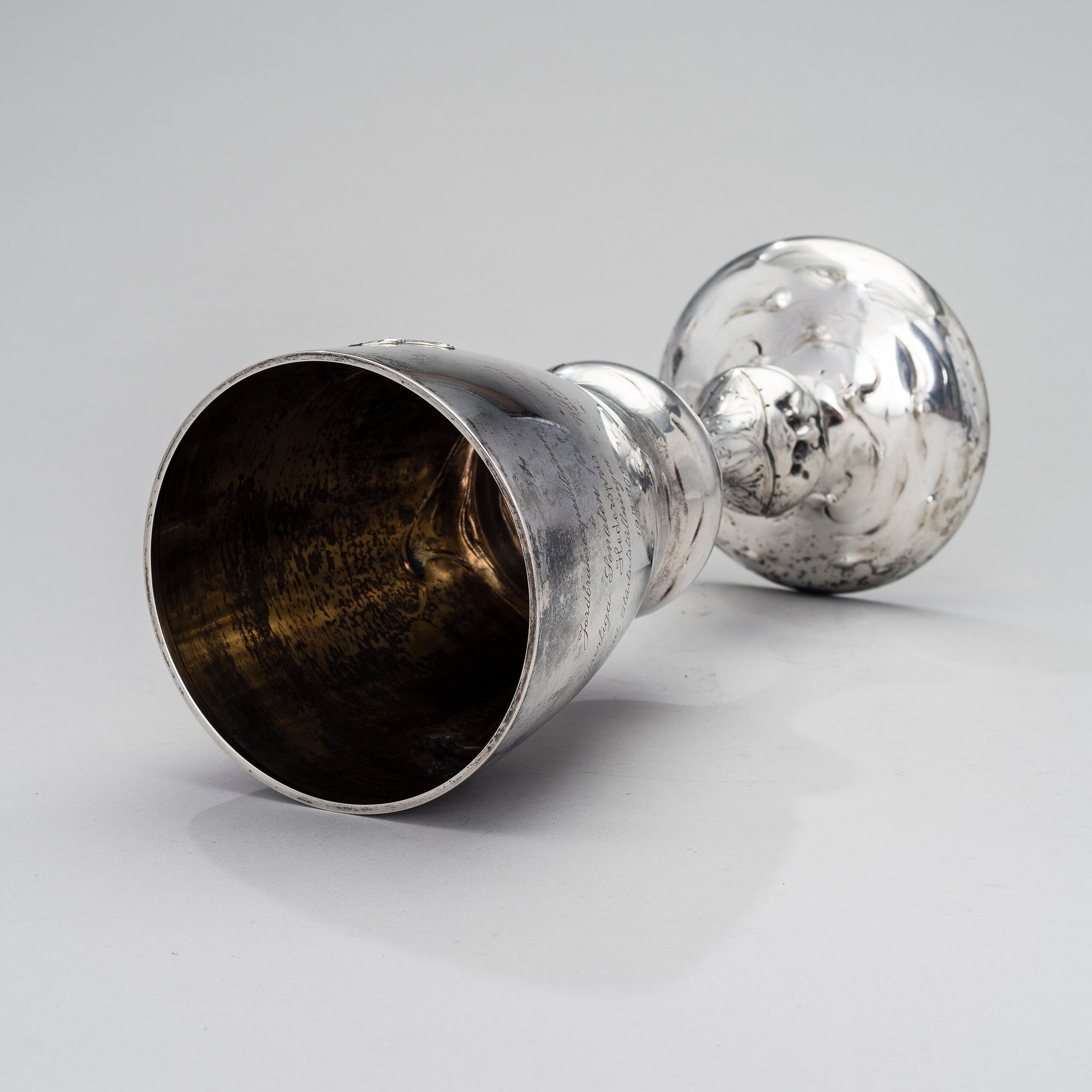 A silver cup of the early 1900s. Finnish silver hallmark. Weight 530 g.