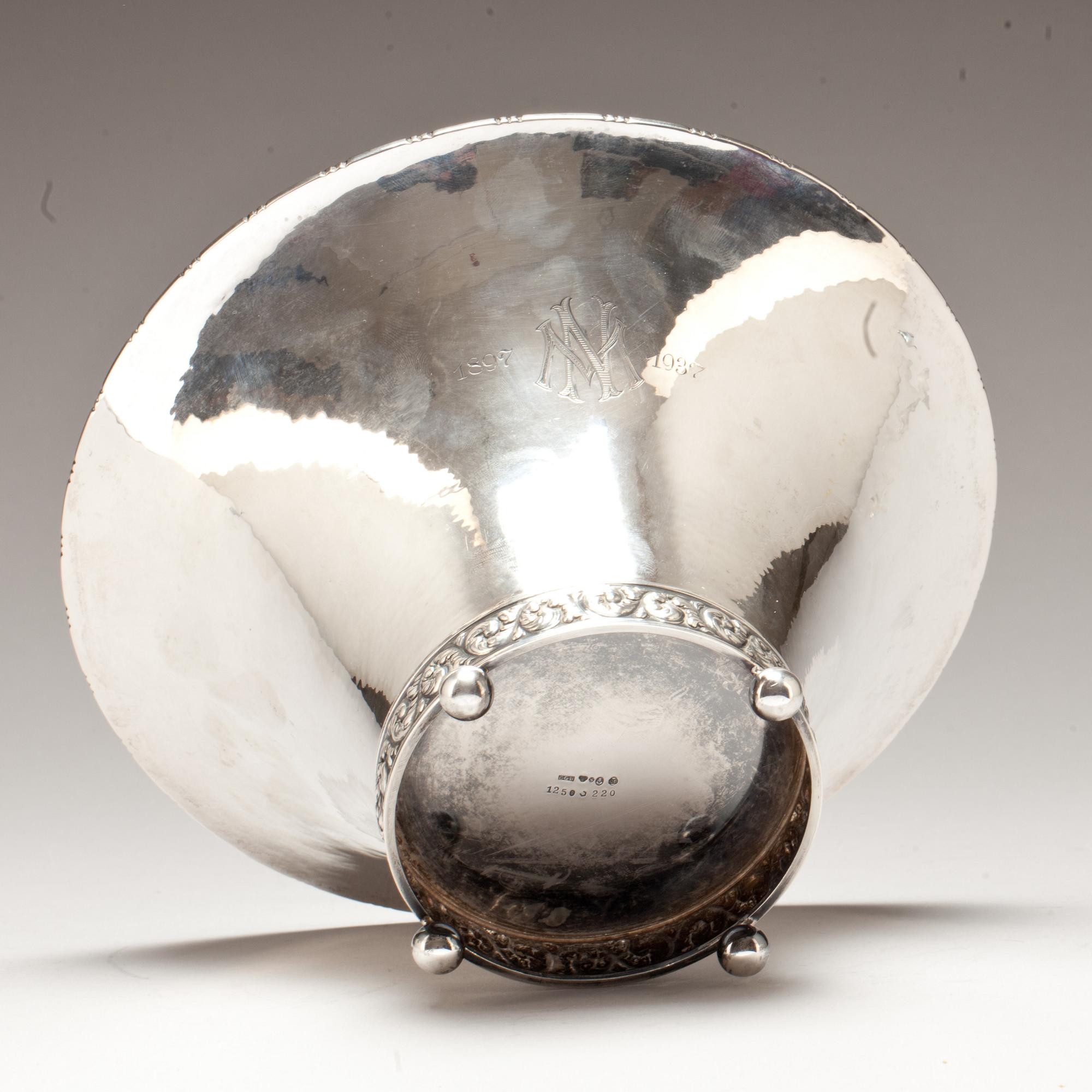 SKÅL, silver, Hallbergs, 1929, vikt ca 420g.