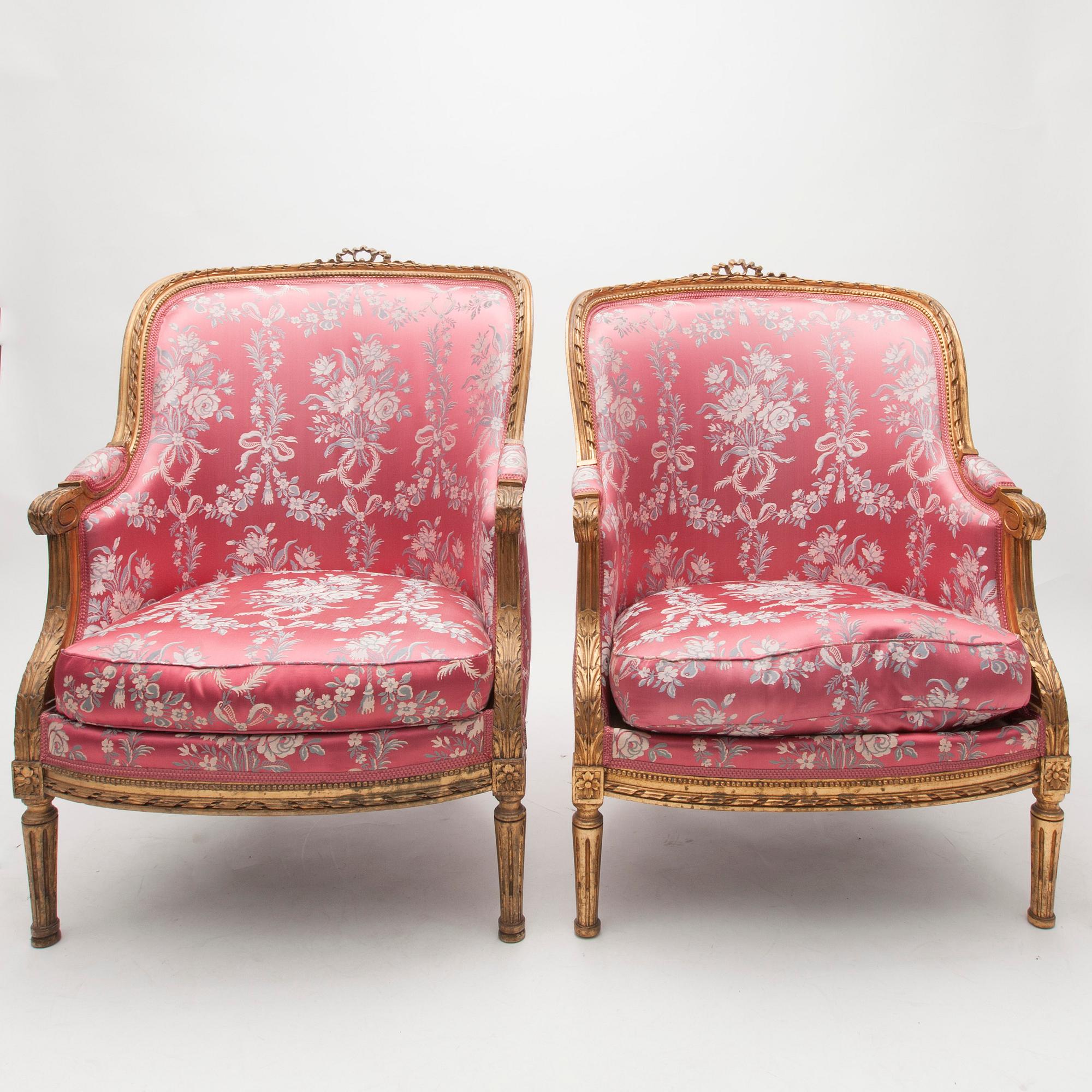 BERGÈRER, ett par, gustaviansk stil, 1900-tal.