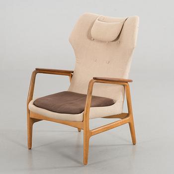 AN ARMCHAIR DESIGNED BY AKSEL BENDER MADSEN FOR BOVENKAMP, 1950/60´s.