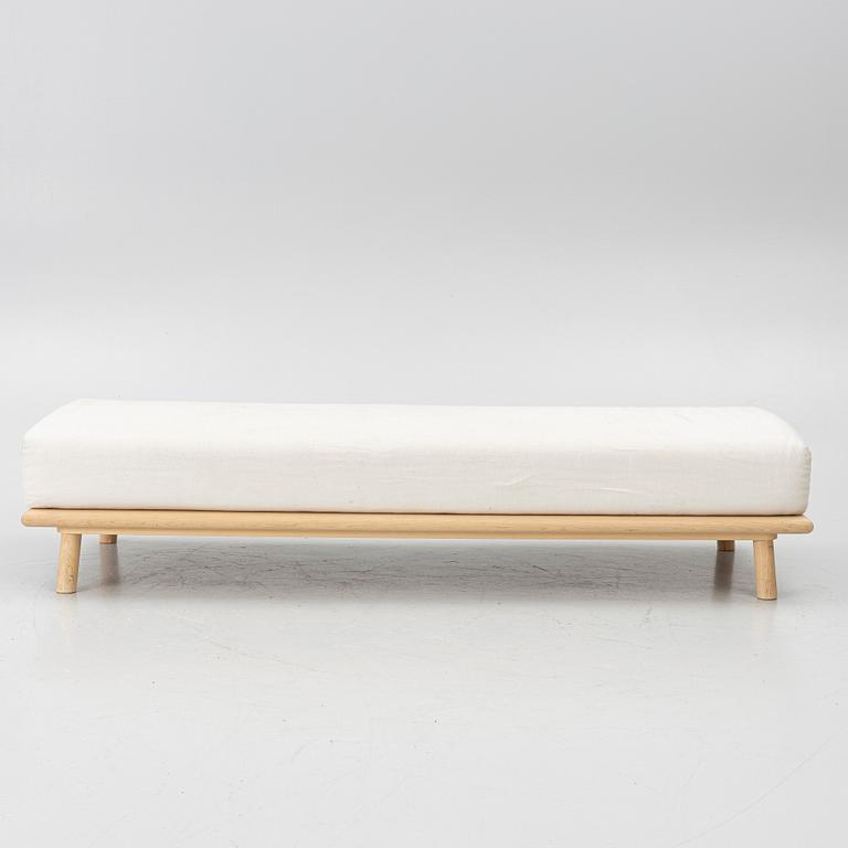 Jenni Roininen, Linea Daybed, Nikari, Finland.