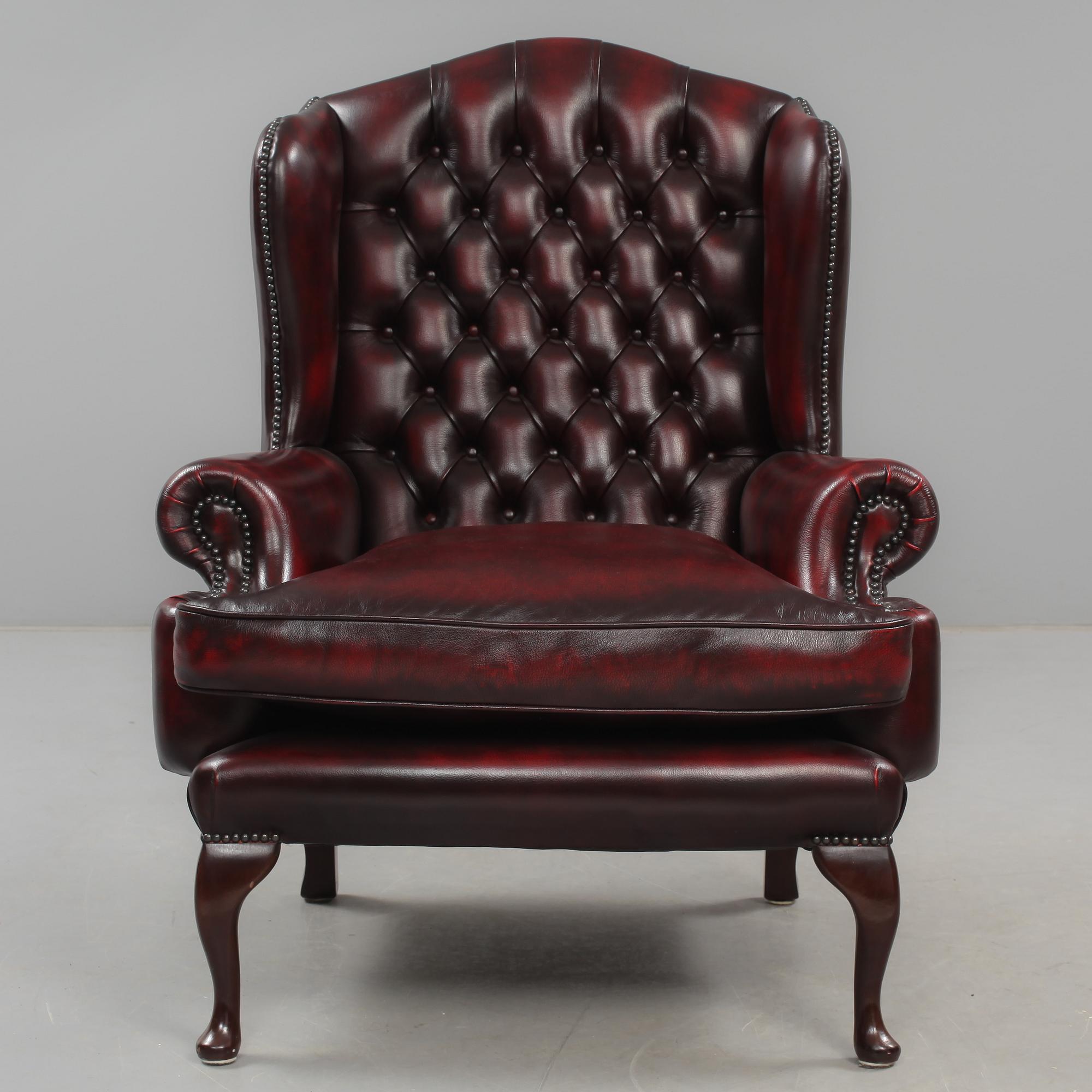 FÅTÖLJ, Chesterfieldmodell, 2000-tal.