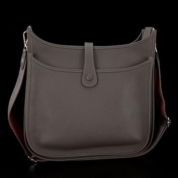 VÄSKA, "Evelyne III TGM", Hermès.
